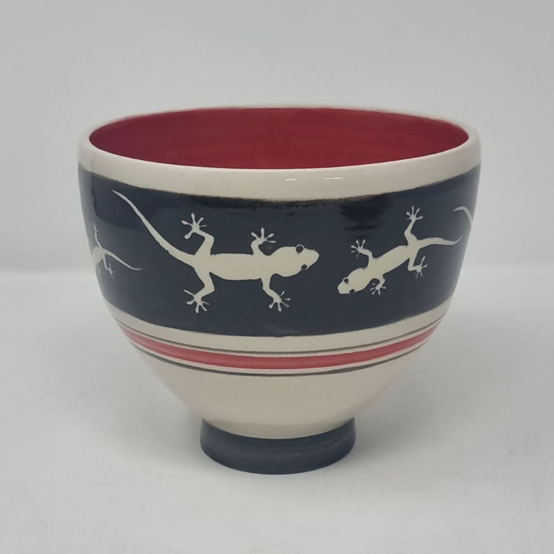 BRI245, Red Bowl with lizards