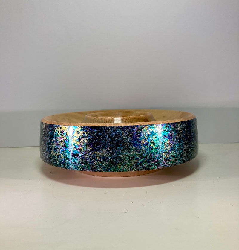 WIL006, Sycamore salt & pepper bowl with iridescent design